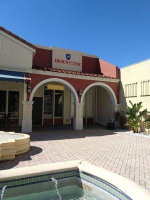 Outside view, courtyard.