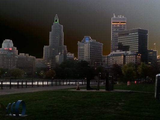 It was a Dark Evening in Downtown