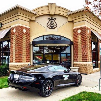 Beautiful pianos & beautiful cars.