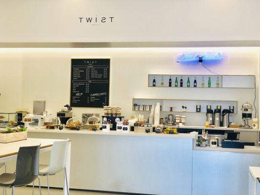 Twist interior