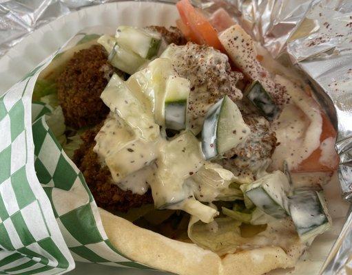 Falafel gyro