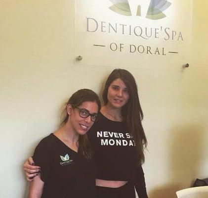 Clientes felices at Dentique spa of Doral!