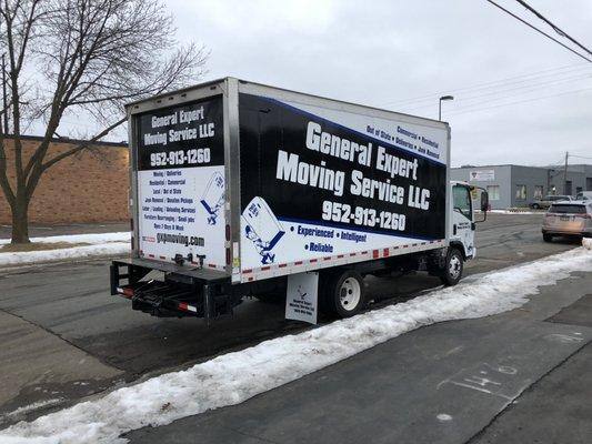 Moving truck