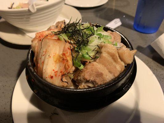 Chunk Pork in Stone Pot (medium)