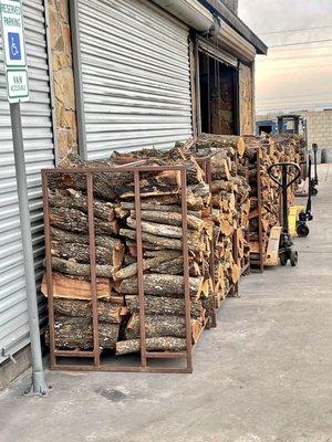 Working wood pile