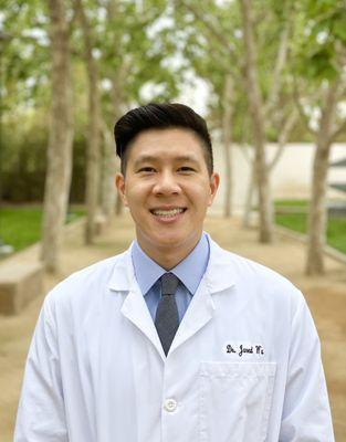 Visit Cerritos dentist, Jared Wu, DDS