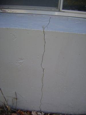 If you are having water leak in your basement or if your wall is bowing out we can HELP.  Call (816) 533-4771