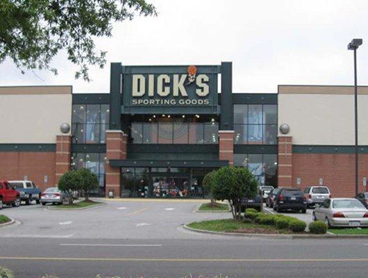 DICK'S Sporting Goods