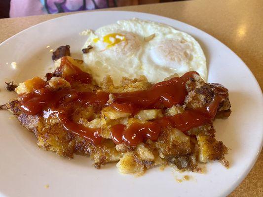 Perfectly cooked eggs and home fries