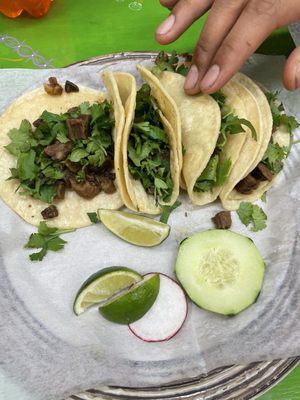 4 tacos de lengua! (Cow tongue tacos)