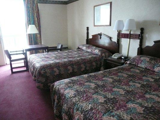 Standard Room with Two Double Beds