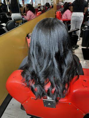 Silky press and glamour curls