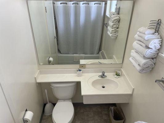 Every room has a private bathroom with a bathtub/shower combo.