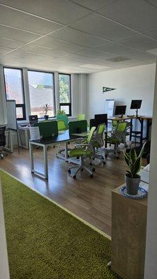 Shared coworking desks