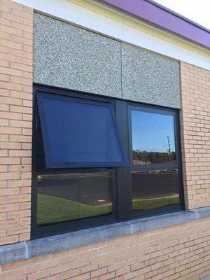 Commercial windows