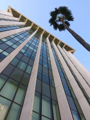 Bank of America building in Beverly Hills. 
 Photo by, George Vreeland Hill