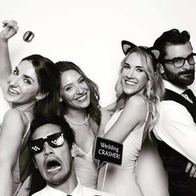 Hollywood Smile Photo Booth