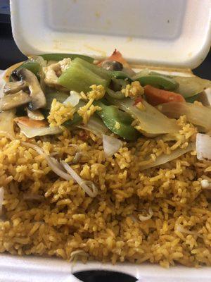 Curry chicken with fried rice