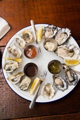 Rustic House Oyster Bar & Grill