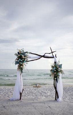 Perfect Day wedding florist wedding arch 
Working with getmarriedonthegulf.com