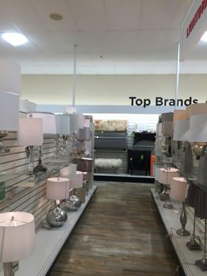 Framingham HomeGoods -- Framingham Mall : 400 Cochituate Road / Route 30, Framingham                   Interior