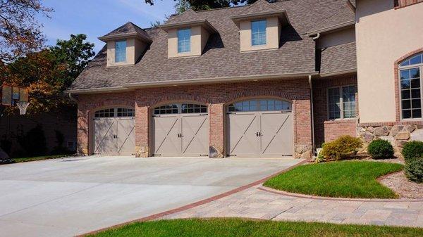 Residential garage doors