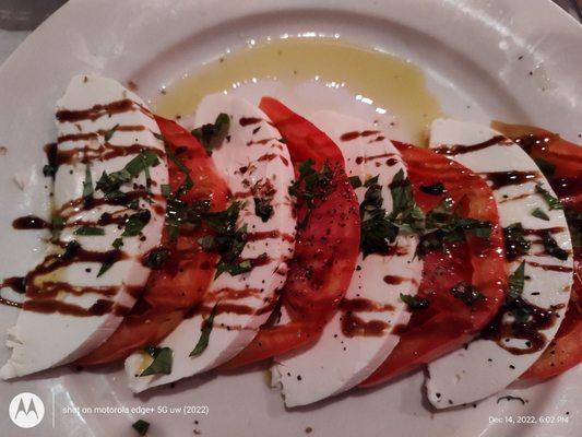 Mozzarella and tomato