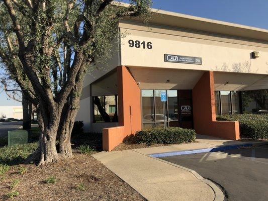 Javier Vazquez Gracie Jiu Jitsu Rancho Front of Building