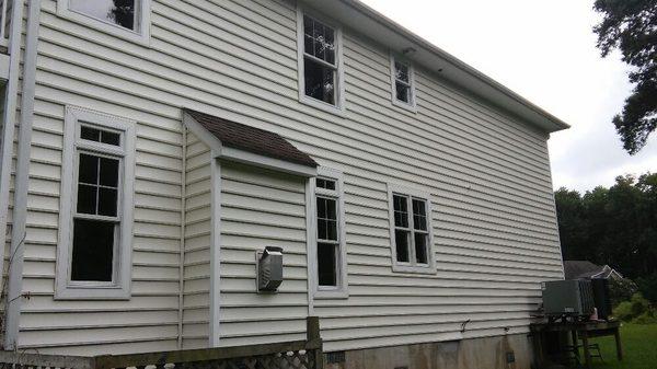 Here is the after photo. Siding was cleaning using soft wash .