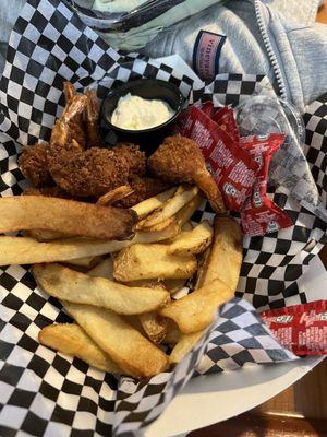 Friend Shrimp and fries