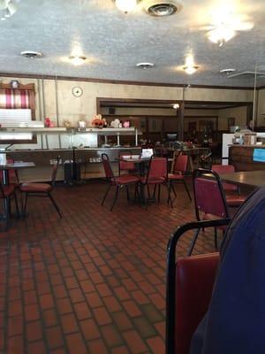 Main dining area and buffet