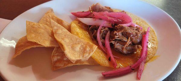 Cochinita Pibil taco