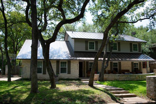 Medium Bronze, Double-Lock Standing Seam Metal Roof