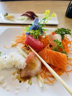 Great Sushi, Sashimi and more!!