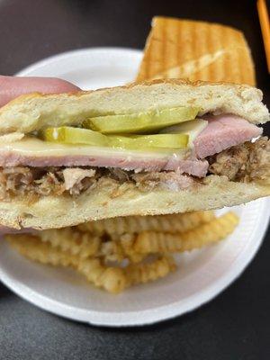 Cuban sandwich