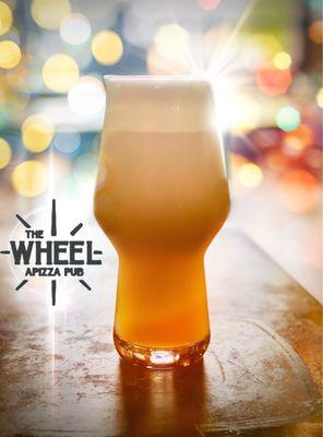 The Wheel APizza Pub's very smooth Scando Rustic Blonde with nitro nut!