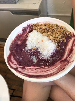 Acai bowl