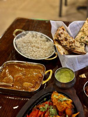 Butter chicken and garlic naan