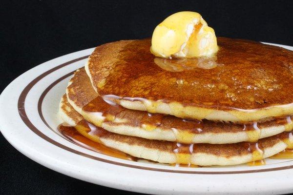 The BEST buttermilk pancakes!