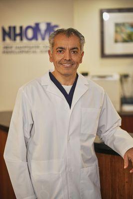 Dr. Moavenian: the dental implant expert of New England.