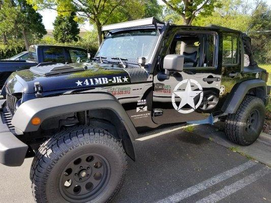 new jeep wrangler windshield replacement.