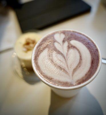 Ube latte