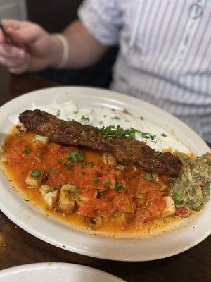 Ali Nazik : Beef Shish Kabob with two types of sauces ! Soo yummy!