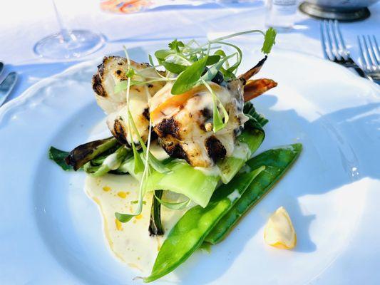 Gulf Shrimp with Sunchoke Purée, Turmericand Fennel Emulsion