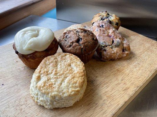 Brunch: baker's whim pastries