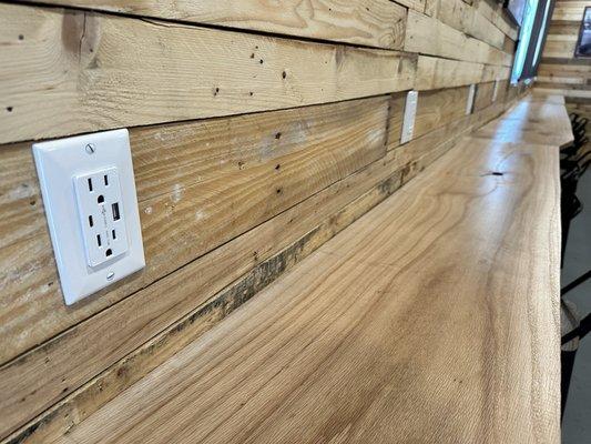 USB-A / USB-C charging outlets nearly everywhere