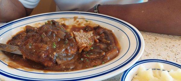 Salisbury Steak with mushrooms gravy