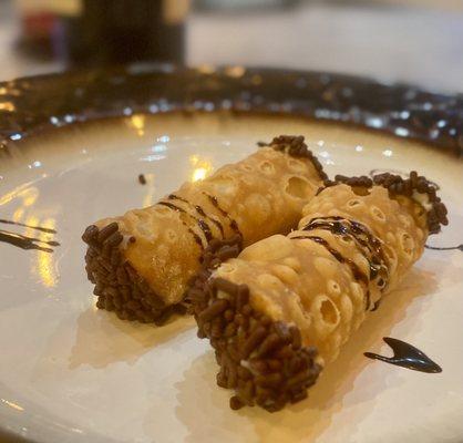 These "Due Amici" New York style Cannolis are the same ones being served at Osteria Natalina.