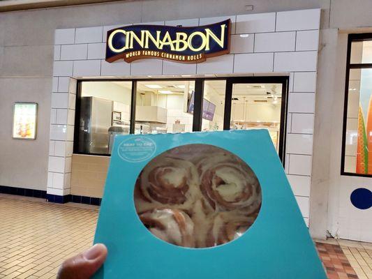 Pickin' up a box of da BESTEST Cinnamon Rolls!