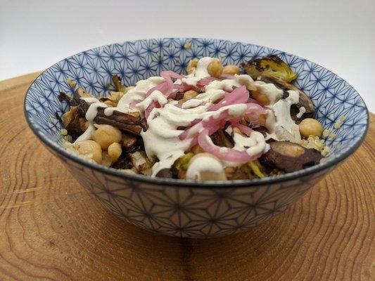 Mushroom Bowl
(Quinoa, roasted mushroom medley, chickpeas, brussel sprouts, walnuts, pickled onions, and housemade vegan  ranch dressing)